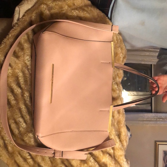 Steve Madden Handbags - 🔥🔥Steve Madden Vegan Leather Tote 🔥🔥